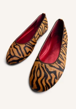 BAILARINAS PIEL ESTAMPADO ANIMAL CHOKIO