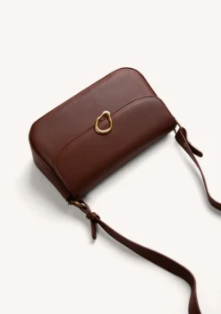 BOLSO BANDOLERA MARRÓN HEBILLA
