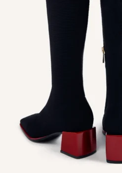 BOTAS ALTAS ELÁSTICAS NEGRO
