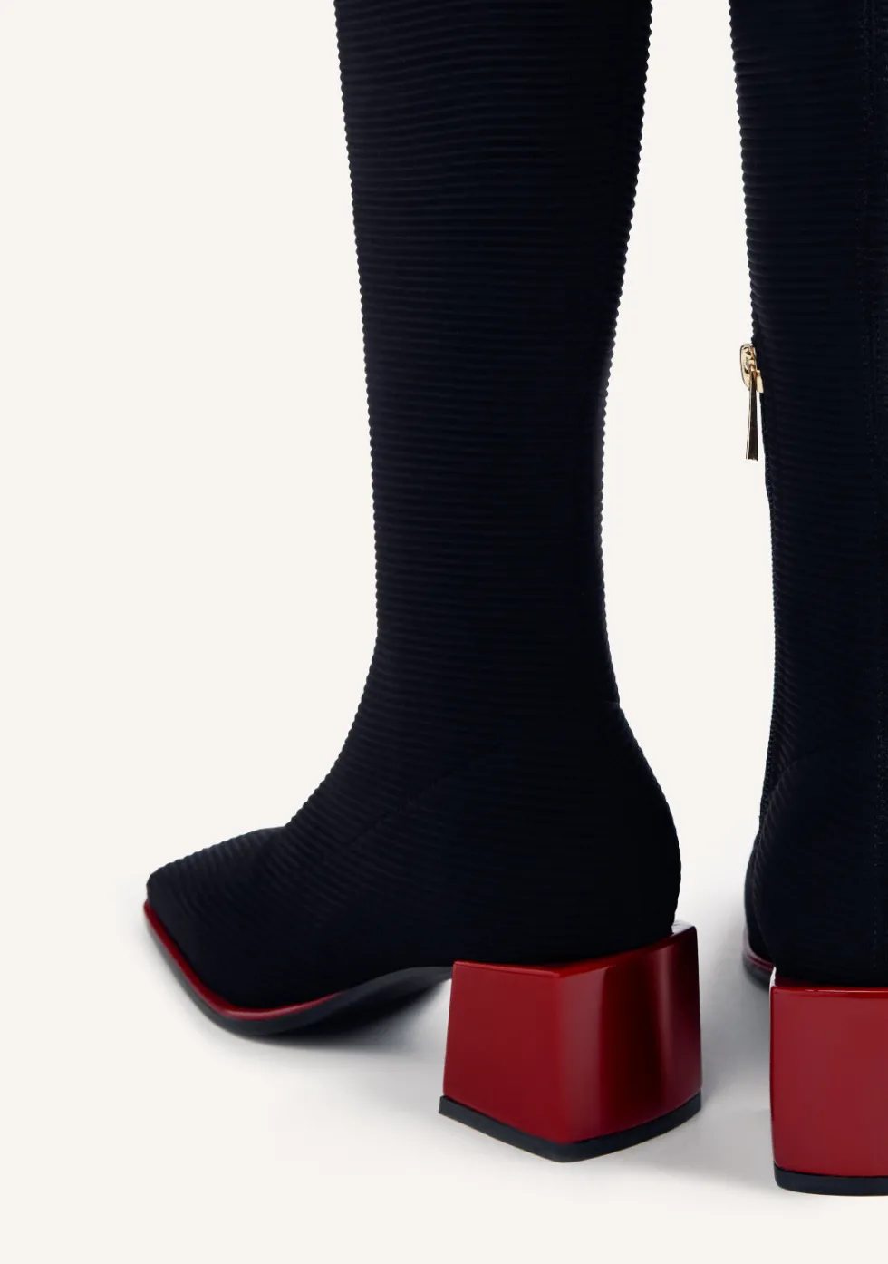 BOTAS ALTAS ELÁSTICAS NEGRO