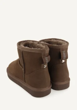 BOTAS AUSTRALIANAS COLOR TAUPE DE CAÑA MEDIA PARA MUJER GILLIAM