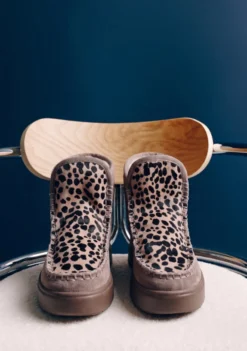 BOTAS AUSTRALIANAS TAUPE PIEL ESTAMPADO ANIMAL
