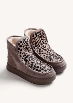 BOTAS AUSTRALIANAS TAUPE PIEL ESTAMPADO ANIMAL