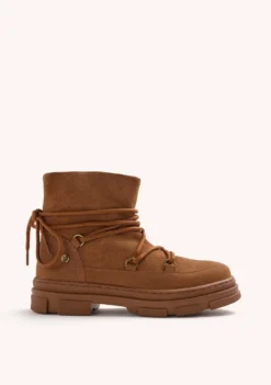 BOTAS CUERO PIEL