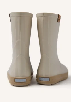BOTAS DE AGUA BARNESS