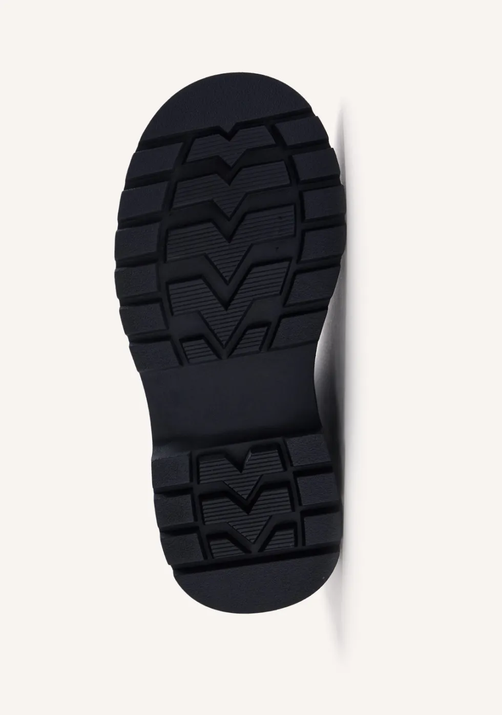 BOTAS NEGRO ELÁSTICO LATERAL