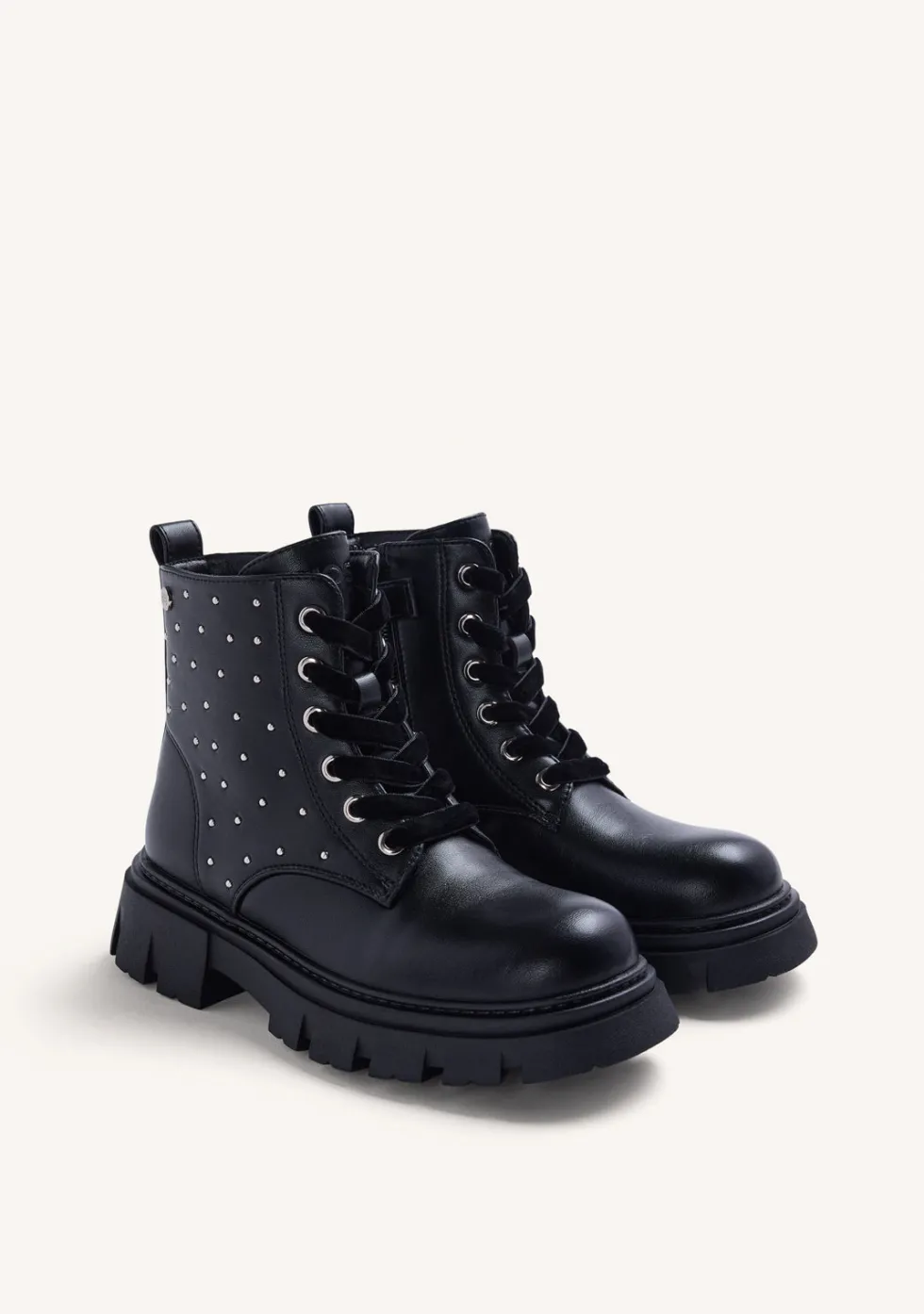 BOTAS NEGRO TACHAS