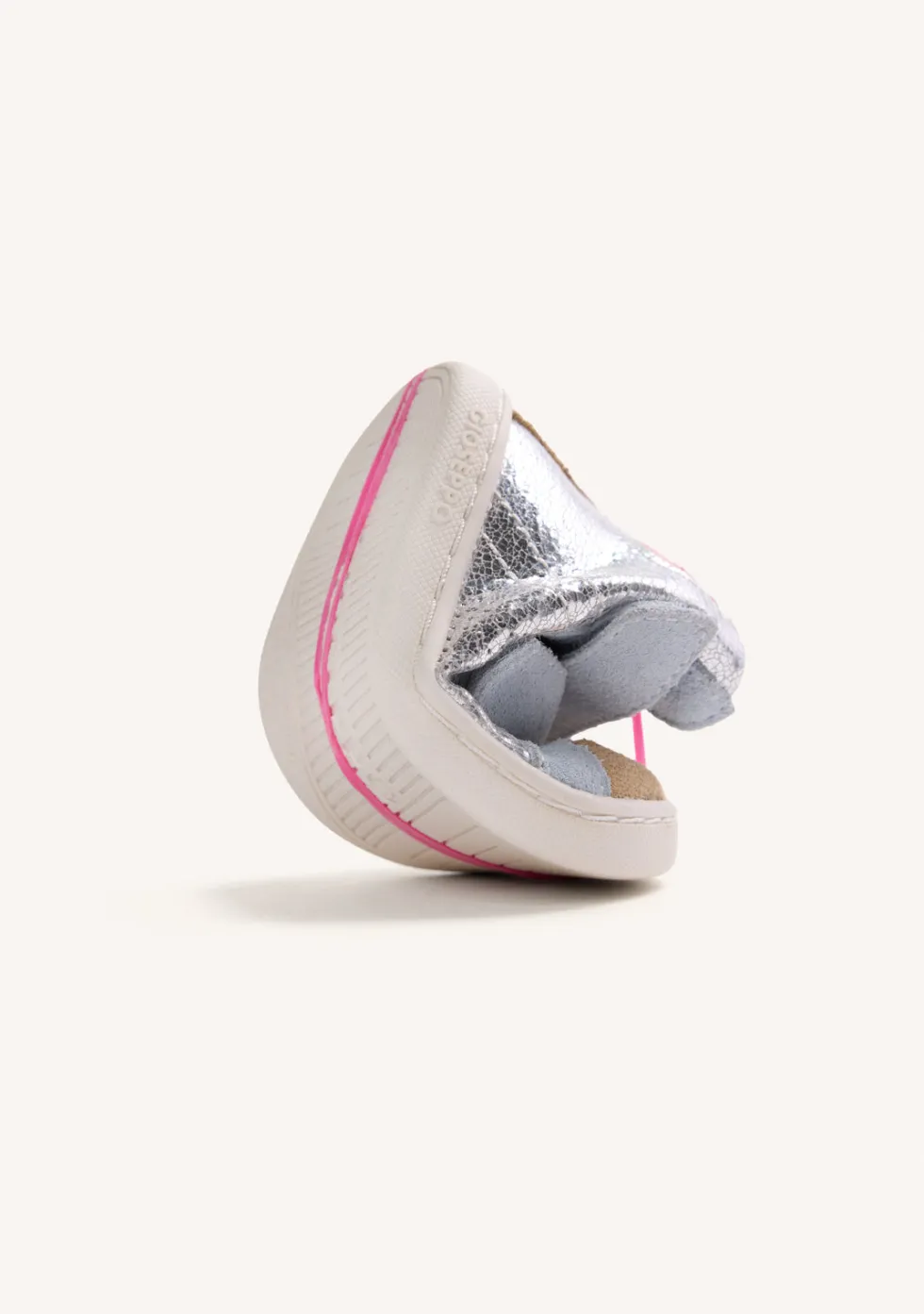 BOTINES BAREFOOT PLATA PIEL METALIZADA