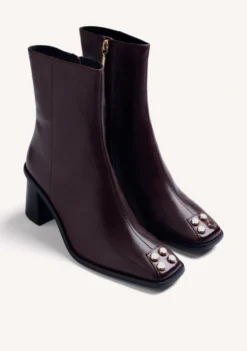 BOTINES BURDEOS PIEL TACHAS