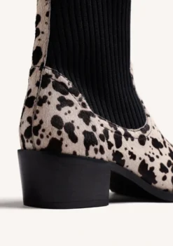 BOTINES COWBOY ELÁSTICOS PIEL ESTAMPADO ANIMAL