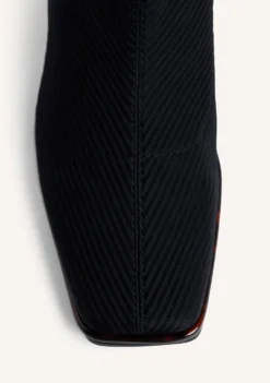 BOTINES ELÁSTICOS NEGRO