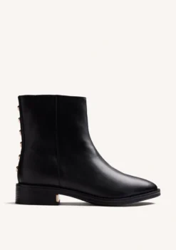 BOTINES NEGRO PIEL TACHAS