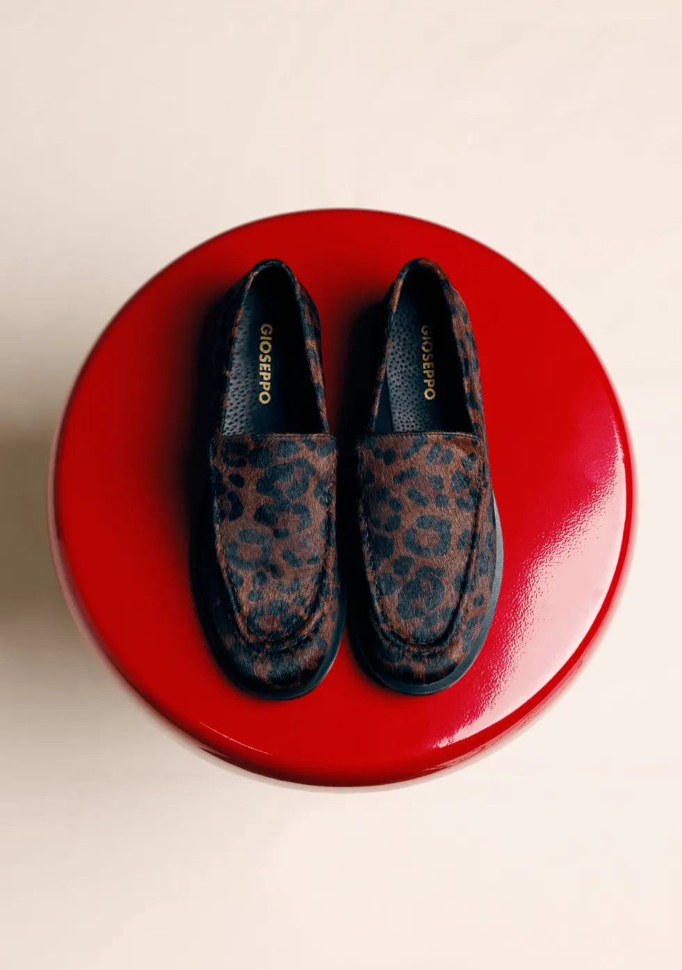 MOCASINES ESTAMPADO ANIMAL PIEL