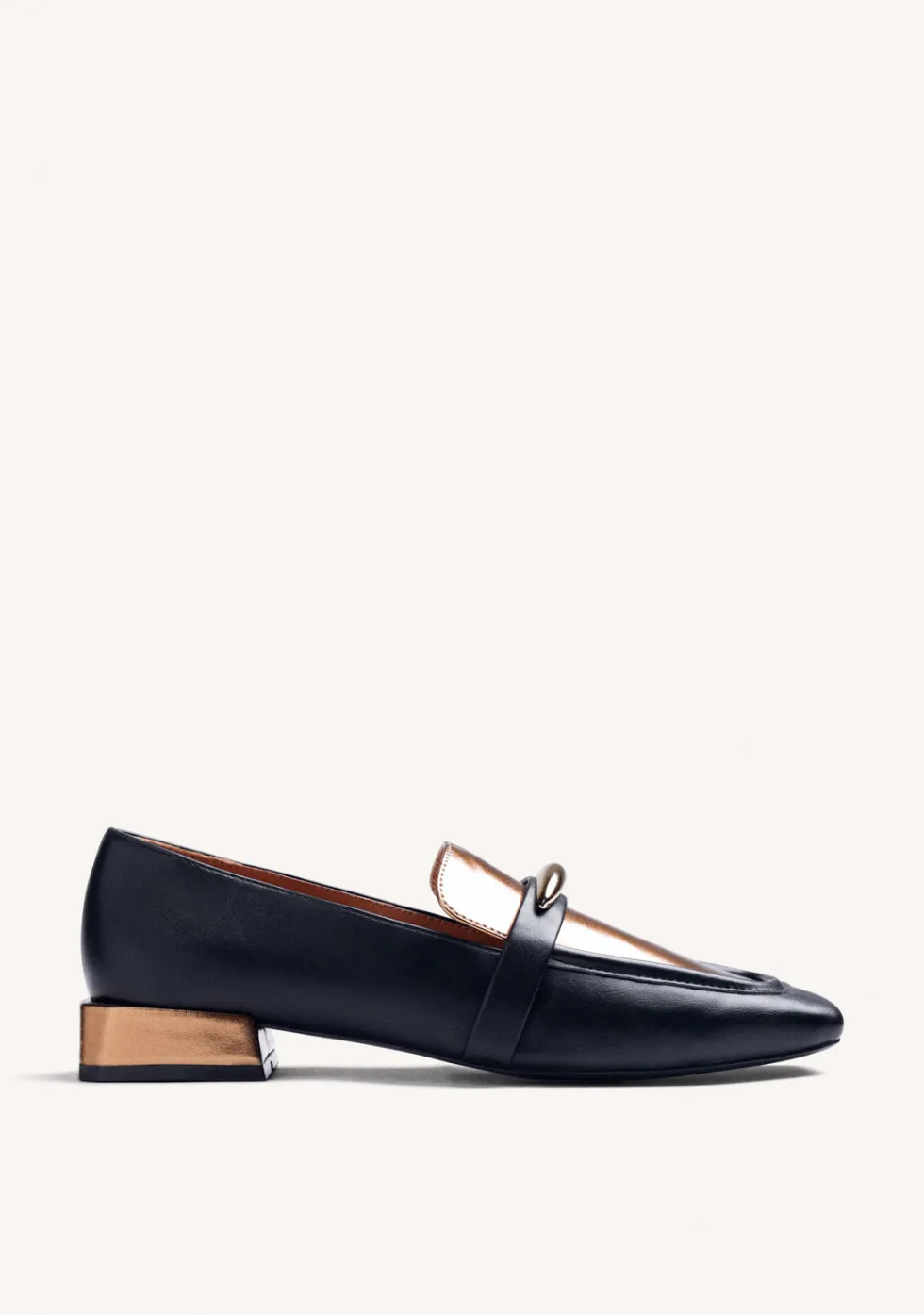 MOCASINES NEGRO PIEL CONTRASTES