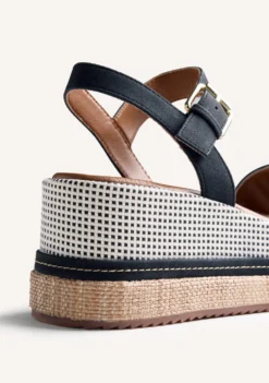 SANDALIAS CUÑA CROCHET ISOKO