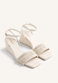 SANDALIAS CUÑA PIEL TRENZADA MARERENI