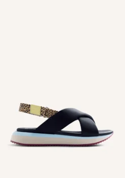 SANDALIAS DEPORTIVAS PIEL ESTAMPADO ANIMAL TALISAY