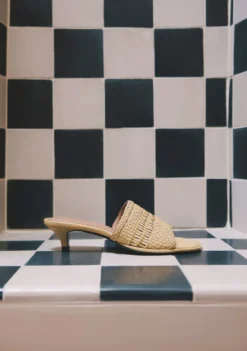 SANDALIAS MULES TACÓN PIEL TRENZADA BALKAN