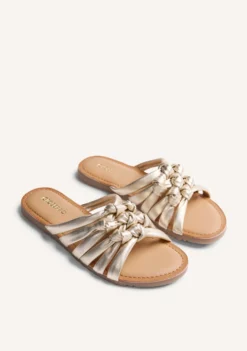 SANDALIAS PIEL BRILLO Y NUDOS CALBAYOG