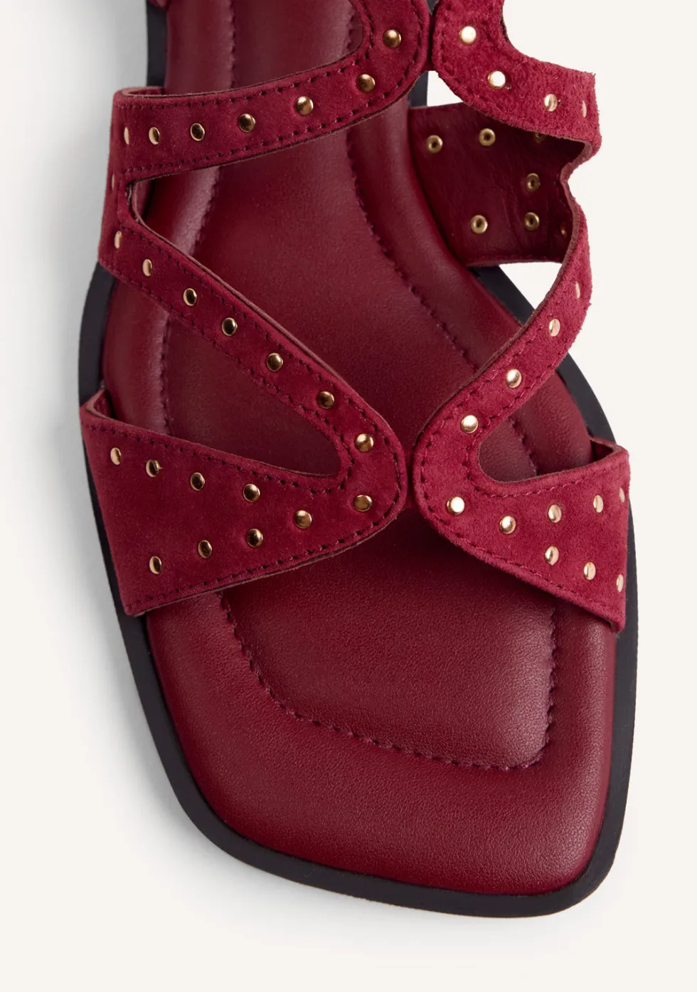 SANDALIAS PIEL TACHAS URBANK