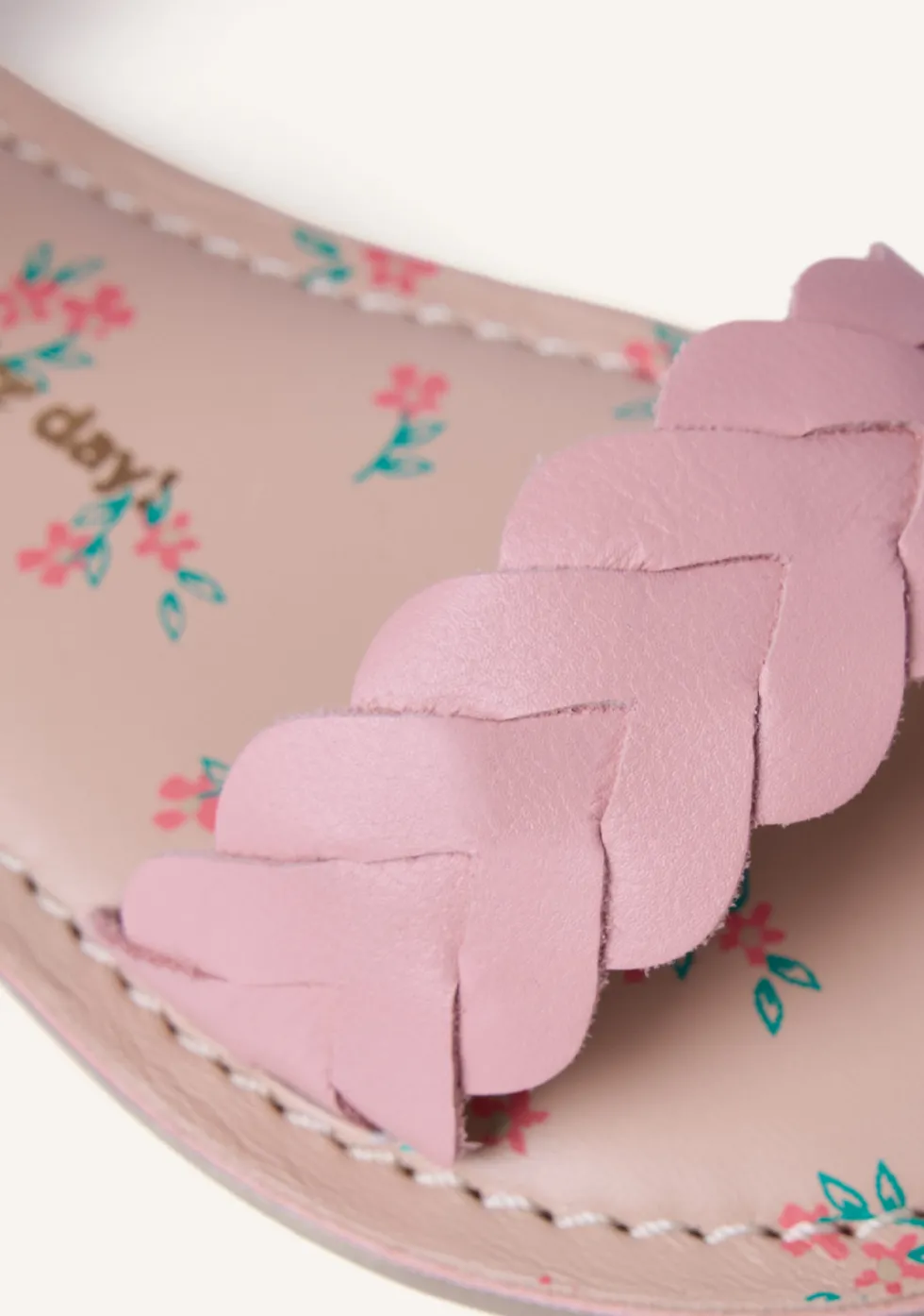 SANDALIAS PIEL TRENZADA PASMAN