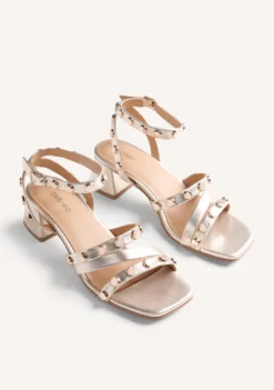 SANDALIAS TACÓN PIEL TACHAS KASULU