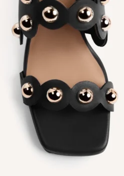 SANDALIAS TACÓN PIEL TACHAS KAKUMA