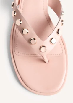 SANDALIAS TACÓN PIEL Y TACHAS SOKOTO