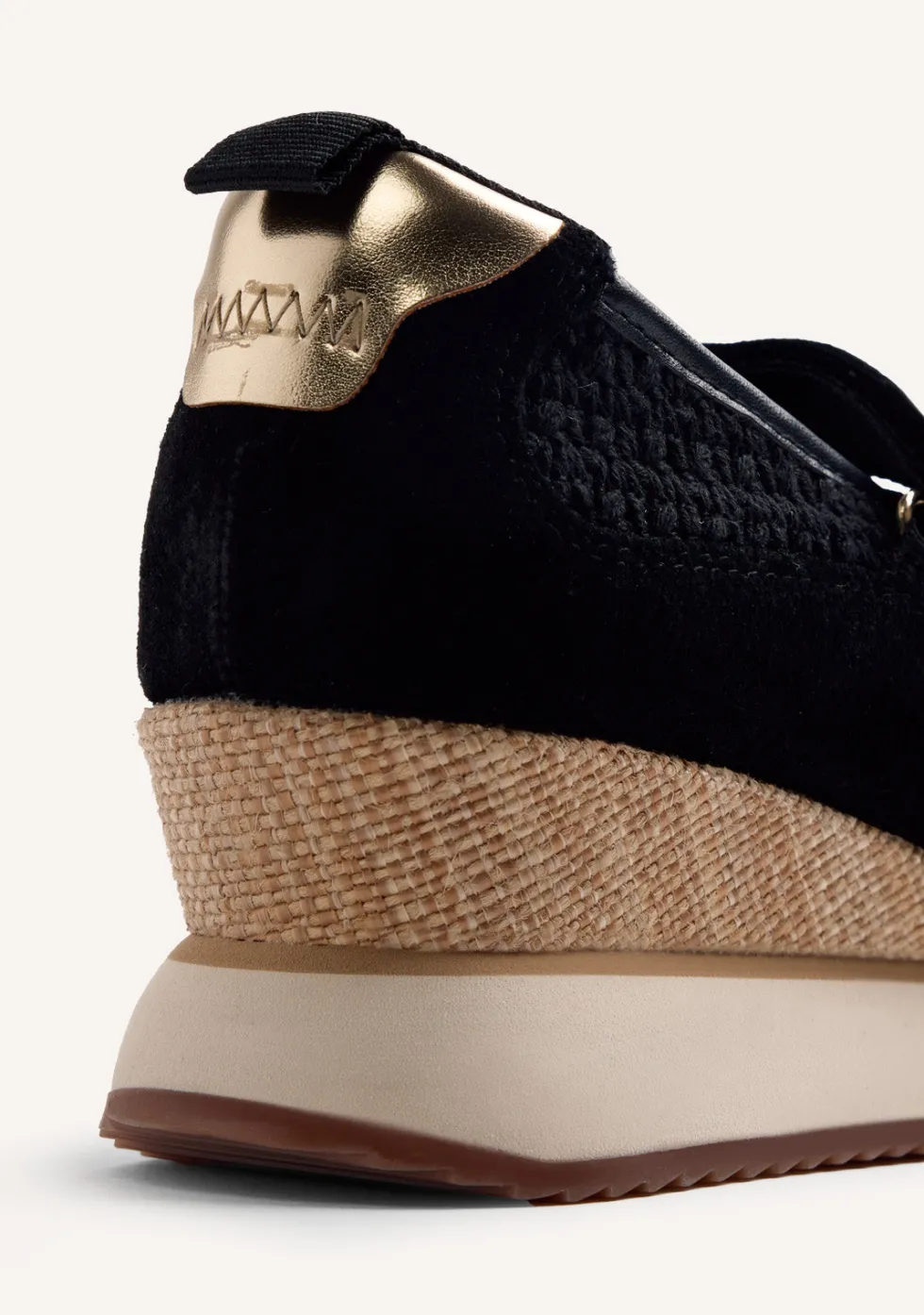 ZAPATILLAS ABIERTAS PIEL Y CROCHET CUÑA LIPA