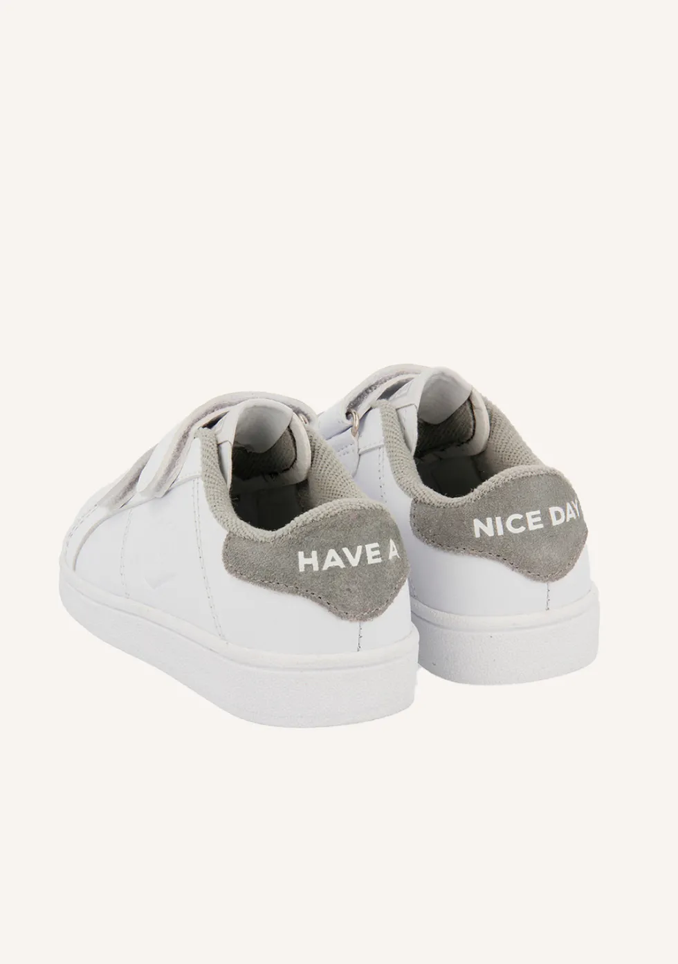 ZAPATILLAS COLEGIALES PIEL VOLSK