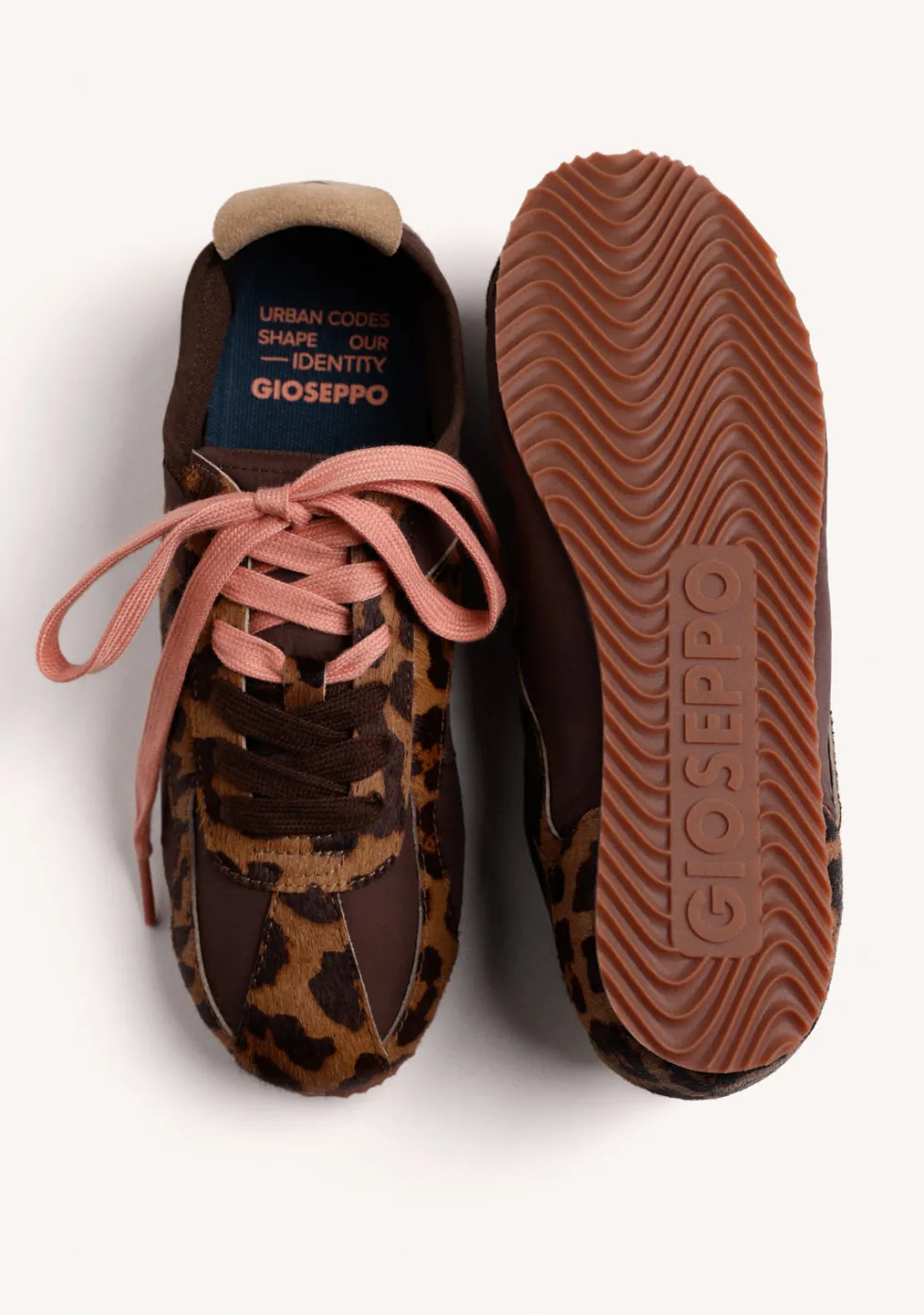 ZAPATILLAS ESTAMPADO ANIMAL PIEL Y NYLON