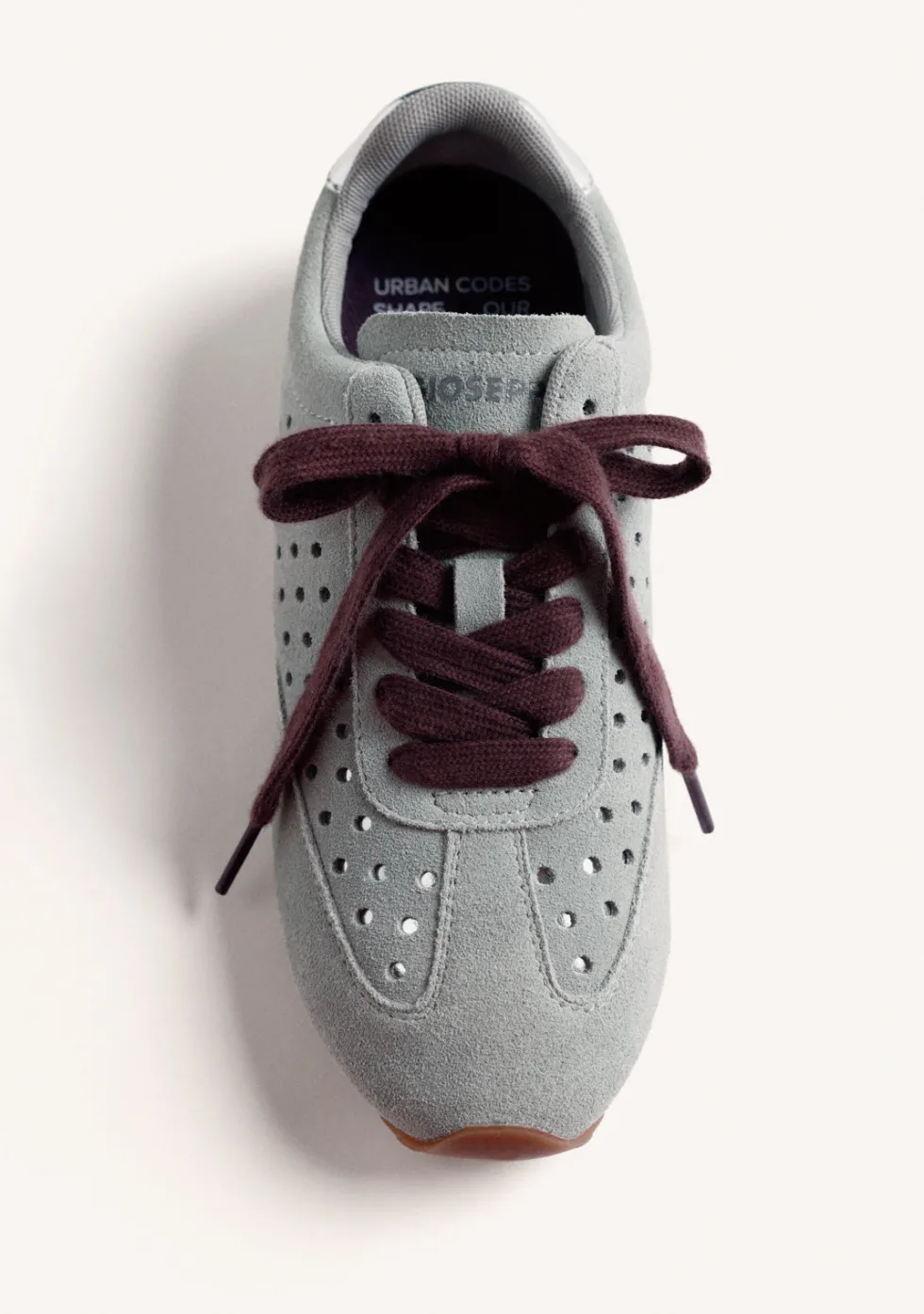 ZAPATILLAS GRIS PIEL BRILLO