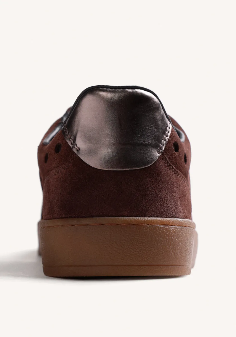 ZAPATILLAS MARRÓN PIEL BRILLO