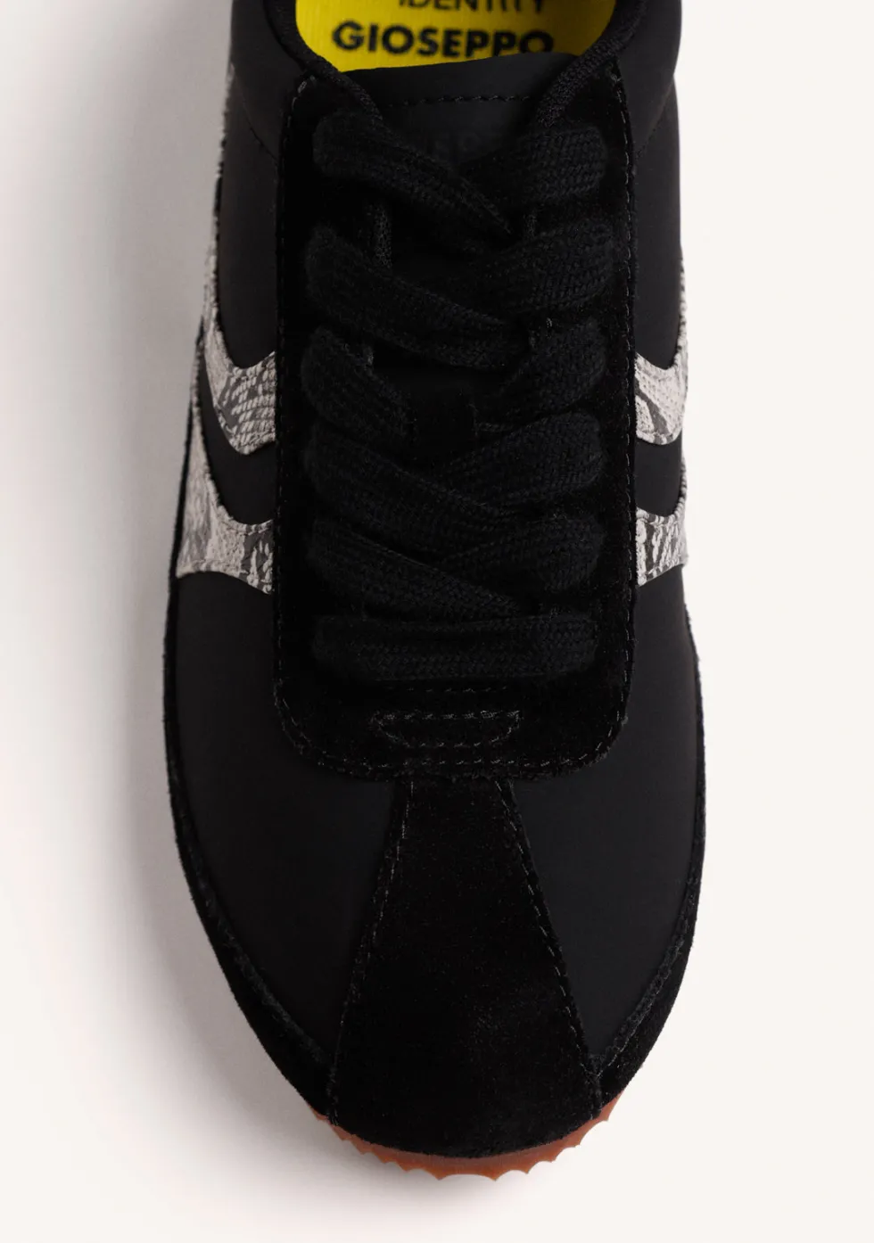 ZAPATILLAS NEGRO PIEL
