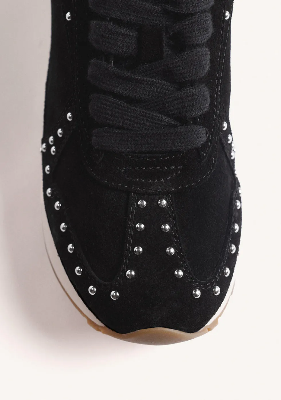 ZAPATILLAS NEGRO PIEL CUÑA