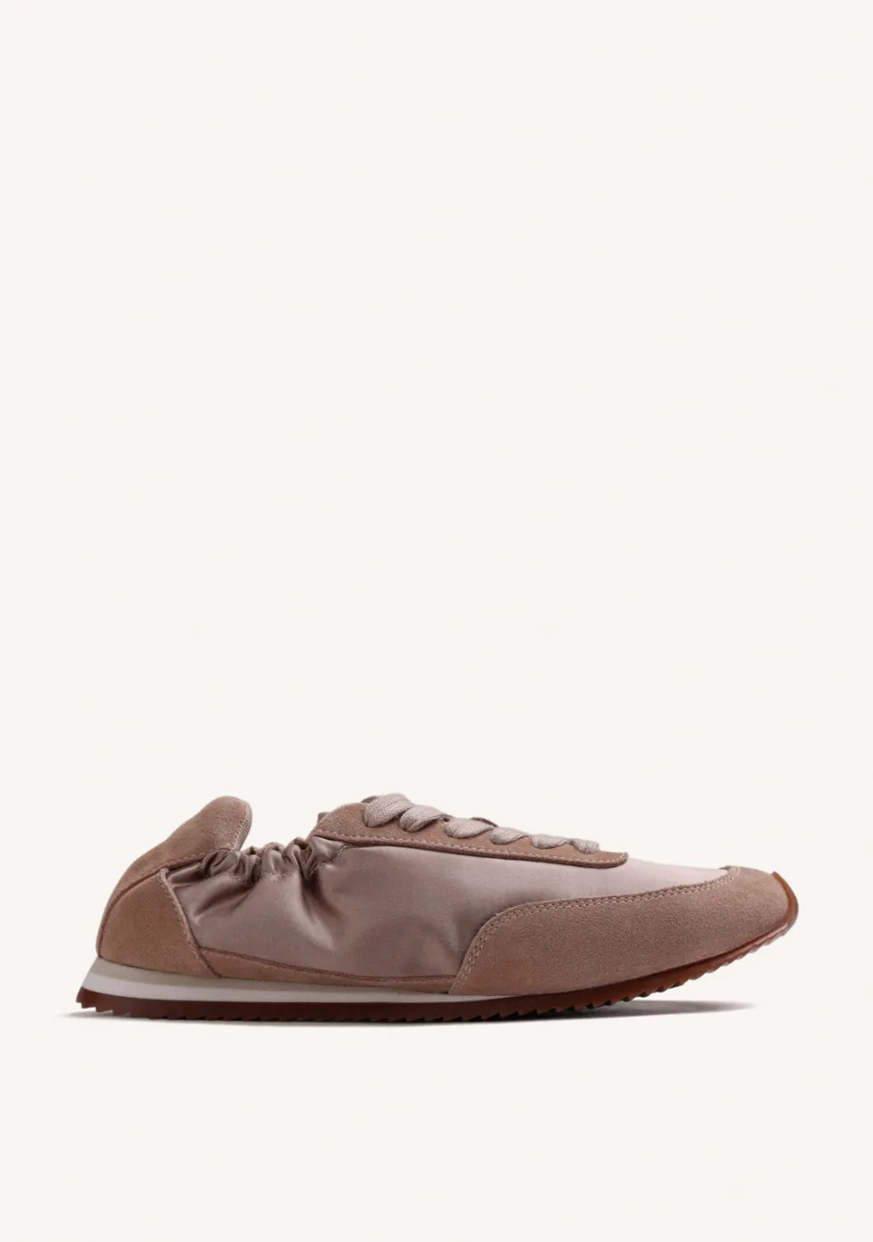 ZAPATILLAS TAUPE PIEL Y SATÉN