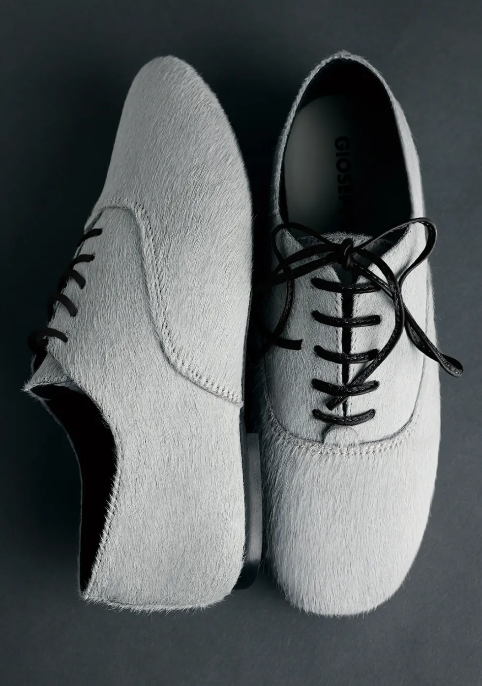 ZAPATOS PLANOS PIEL GRIS BY MELYSSA PINTO