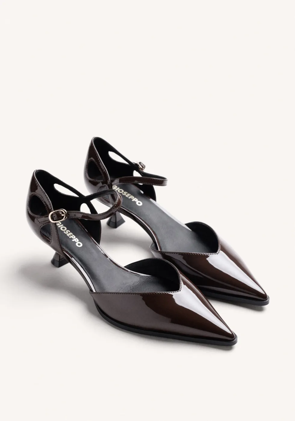 ZAPATOS TACÓN MARRÓN EFECTO CHAROL