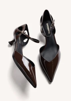ZAPATOS TACÓN MARRÓN EFECTO CHAROL