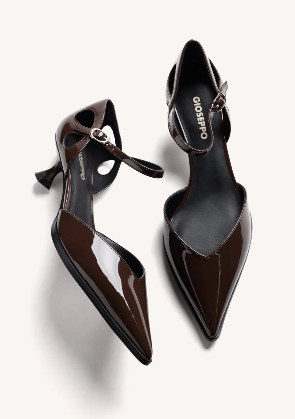 ZAPATOS TACÓN MARRÓN EFECTO CHAROL