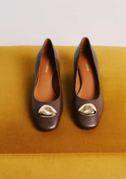 ZAPATOS TACÓN MARRÓN JOYA