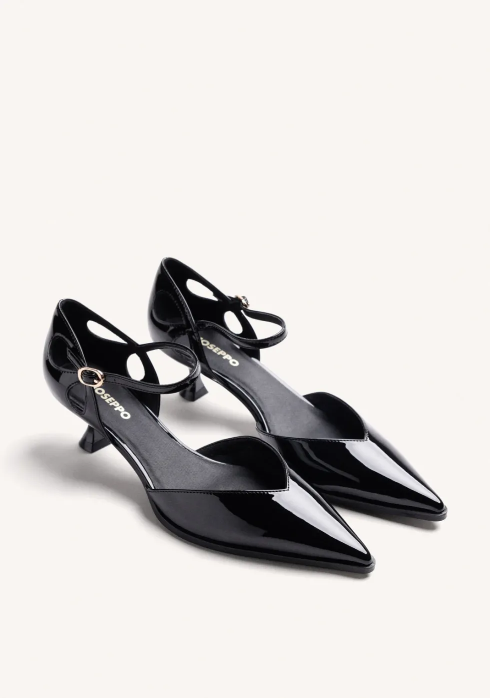 ZAPATOS TACÓN NEGRO EFECTO CHAROL