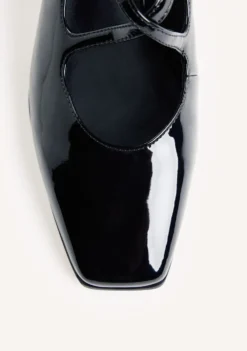 ZAPATOS TACÓN NEGRO EFECTO CHAROL