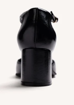 ZAPATOS TACÓN NEGRO EFECTO CHAROL