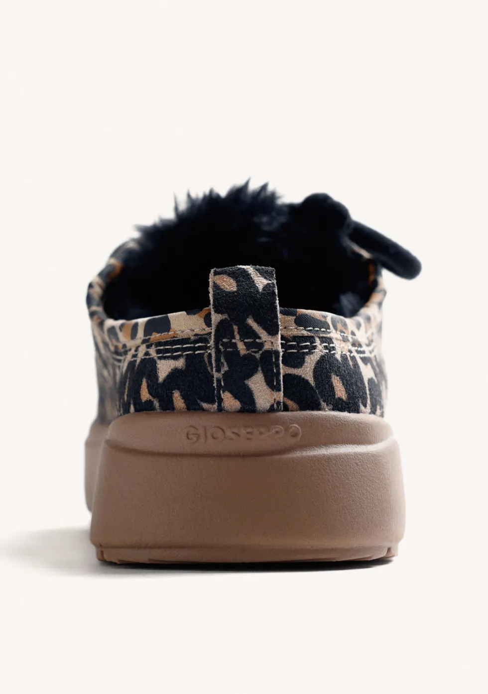 ZUECOS ESTAMPADO ANIMAL PIEL