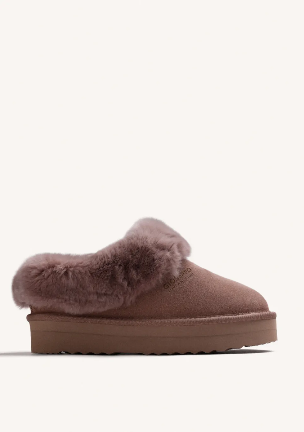 ZUECOS TAUPE PIEL