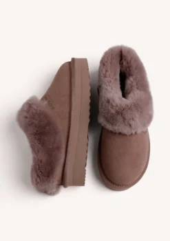 ZUECOS TAUPE PIEL