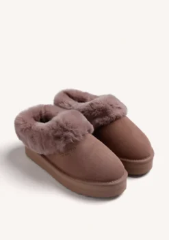 ZUECOS TAUPE PIEL